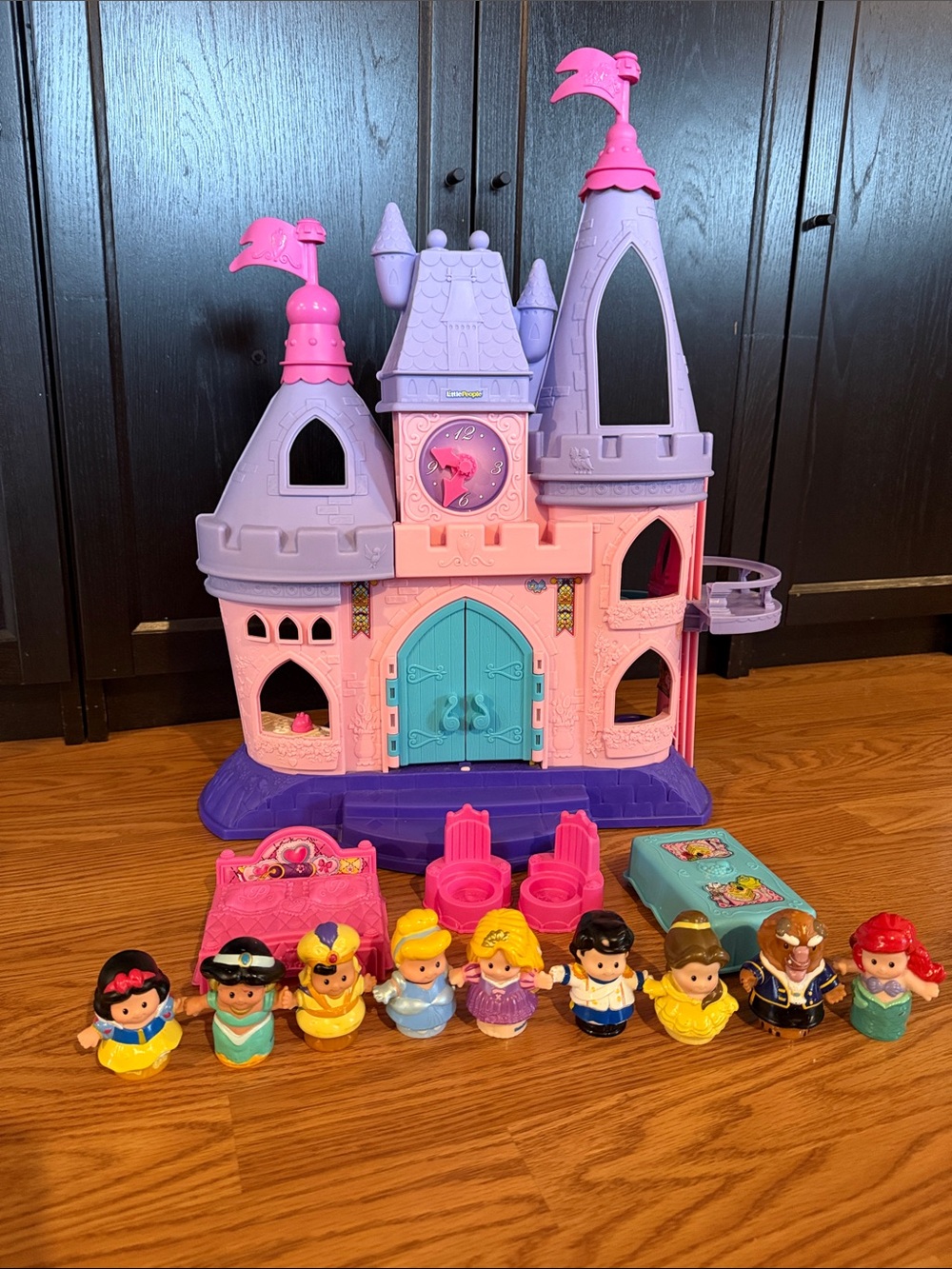 Little People Princess Talkers Castle and Disney Characters